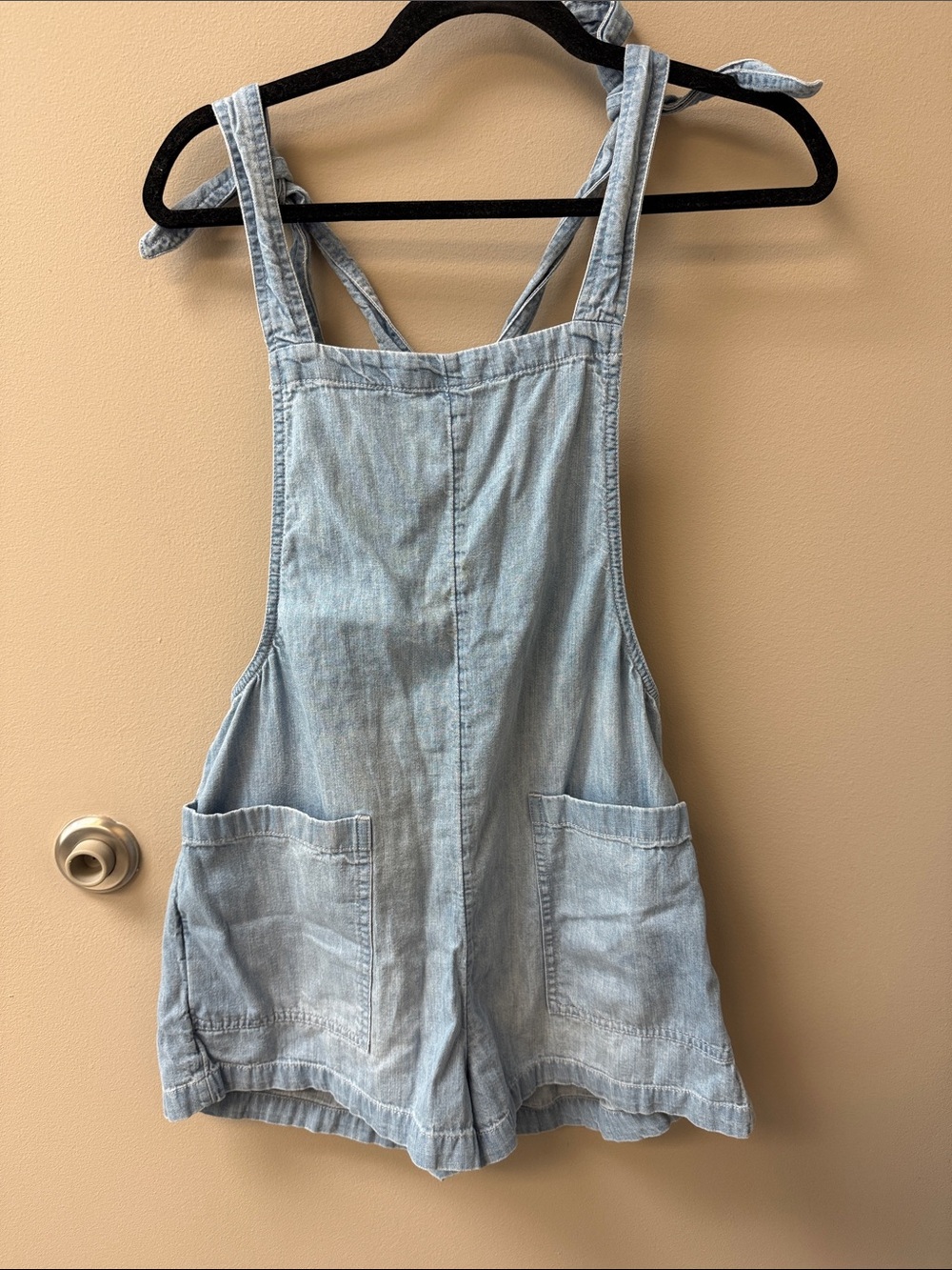 aerie Light Blue, Denim Short Overalls - Size Small